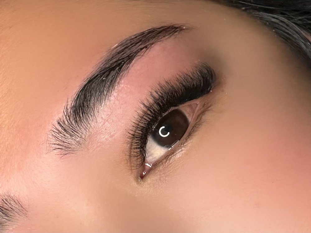 Brow lamination and brow sculpting Mosman - expert brow services at Allure Lashes and Beauty Neutral Bay
